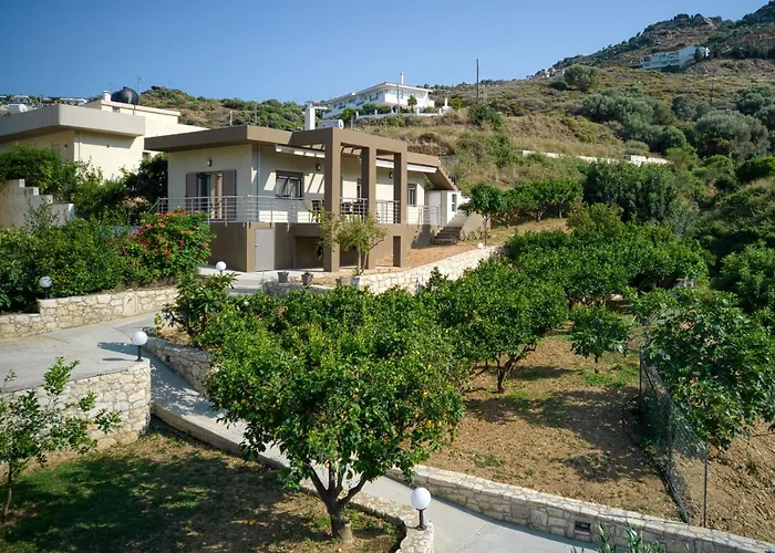 Vert House Near The Beach