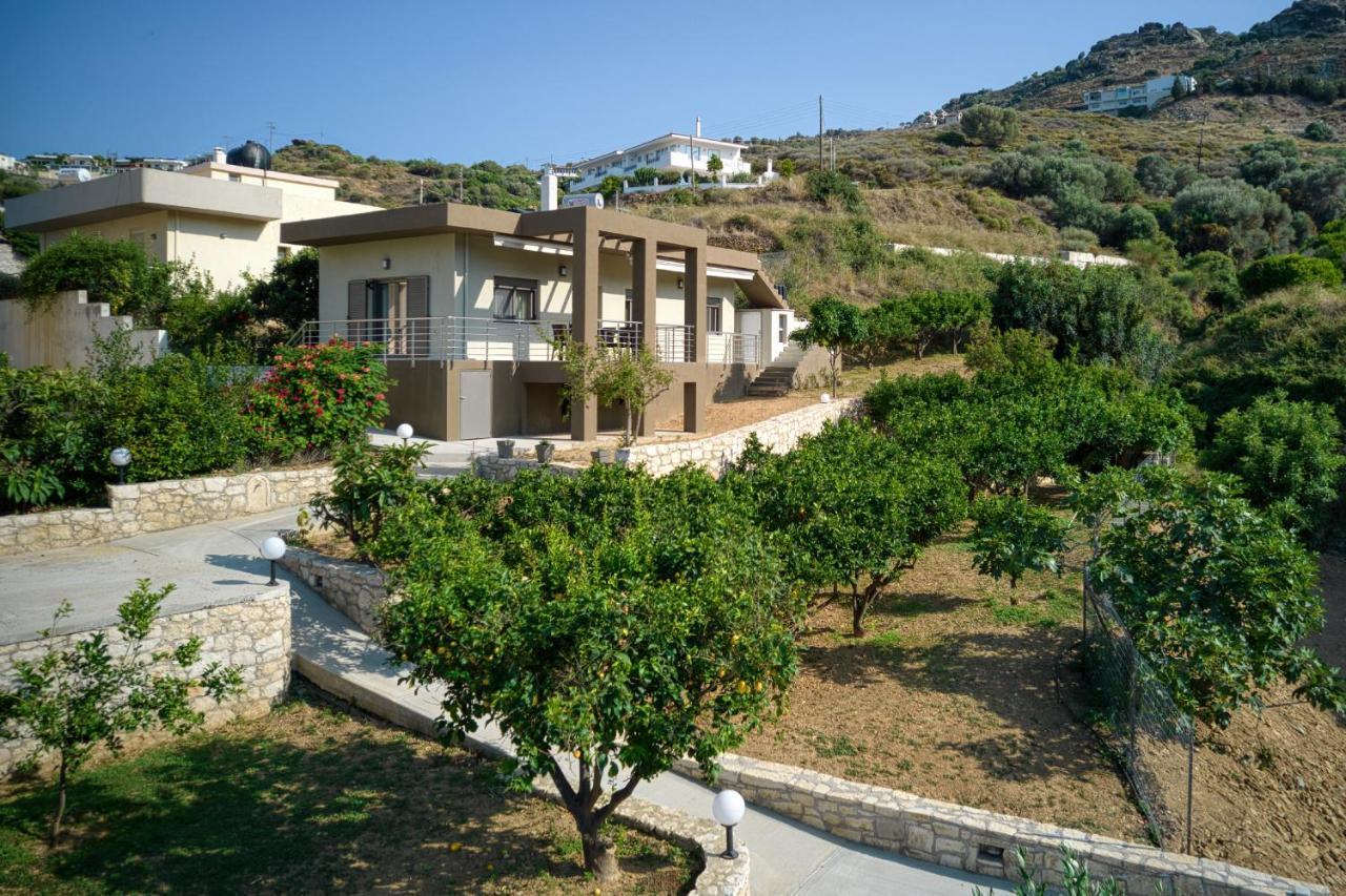 House Near The Agia Pelagia (Crete)