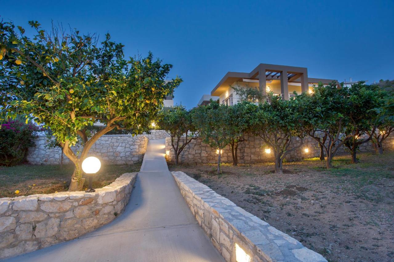 House Near The * Agia Pelagia (Crete)